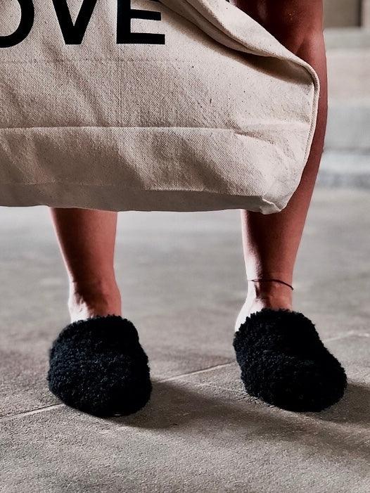 Mules Shearling in Anthracite by LABEL17, Comfortable Slipper handmade out of supper lambskin