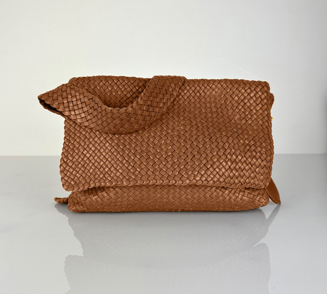 LABEL17's Shoulder Bag AMINA in Caramel Brown, handmade in Morocco, designed in Switzerland