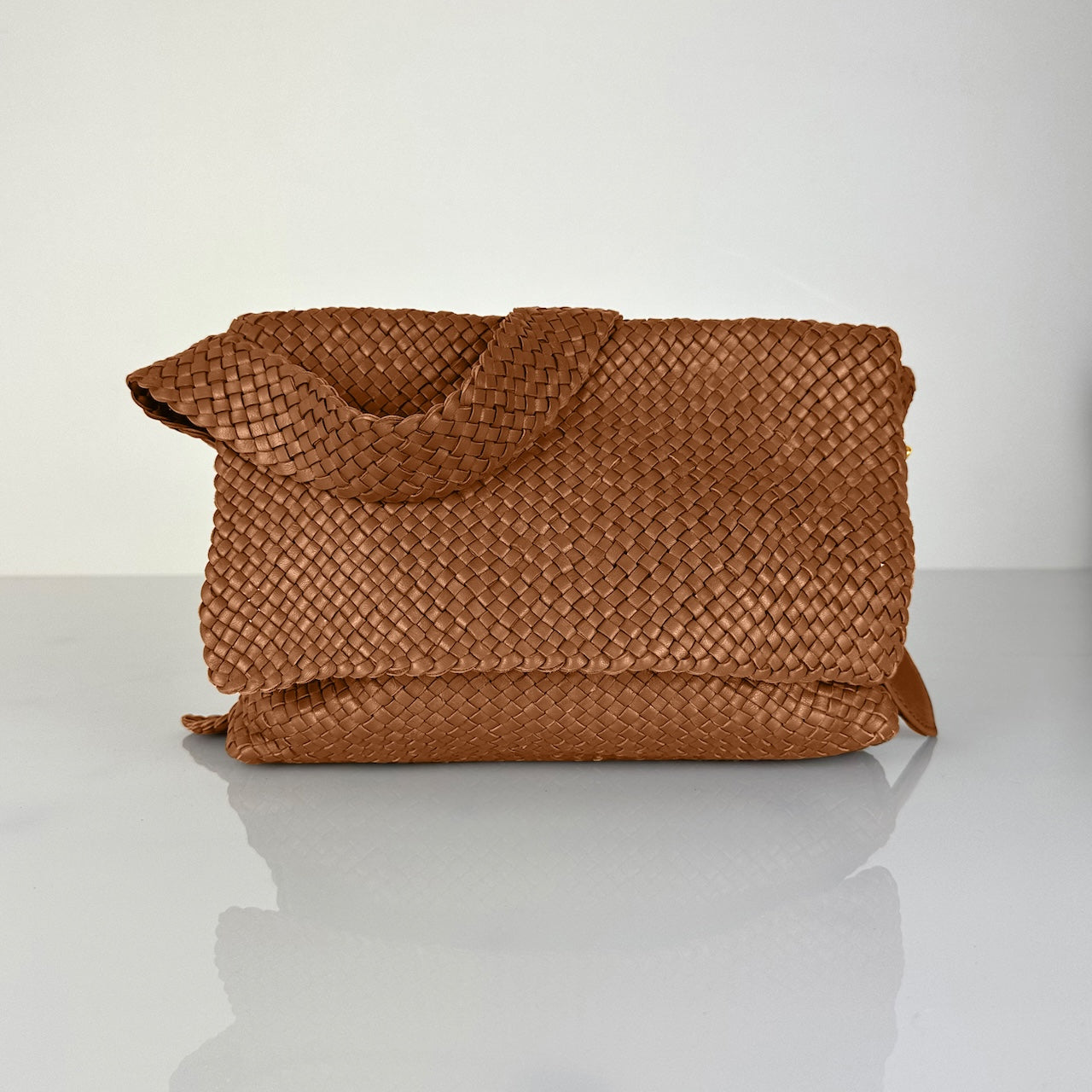 LABEL17's Shoulder Bag AMINA in Caramel Brown, handmade in Morocco, designed in Switzerland