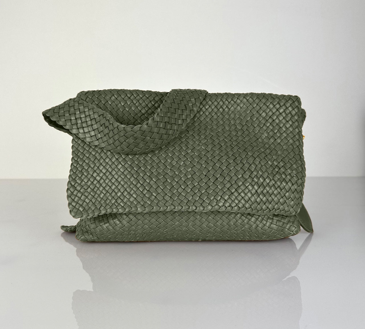 LABEL17's Shoulder Bag AMINA in Hunter Green, handmade in Morocco, designed in Switzerland