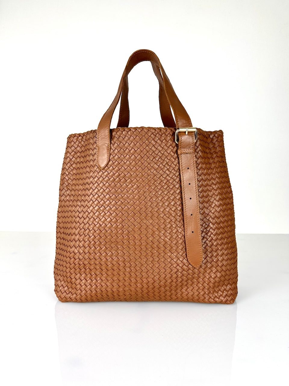 Tote Bag GOYA in Caramel Brown, made out of supple Lamb Nappaleather